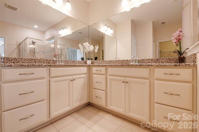 11027 Wrigley Mansion Drive, Charlotte, NC 28273