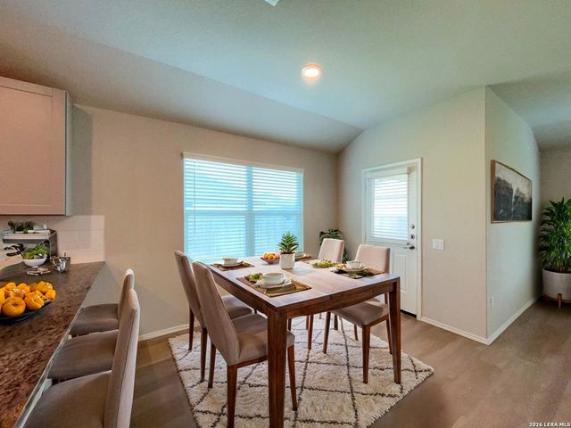 718 Albatross Way, San Antonio, TX 78221