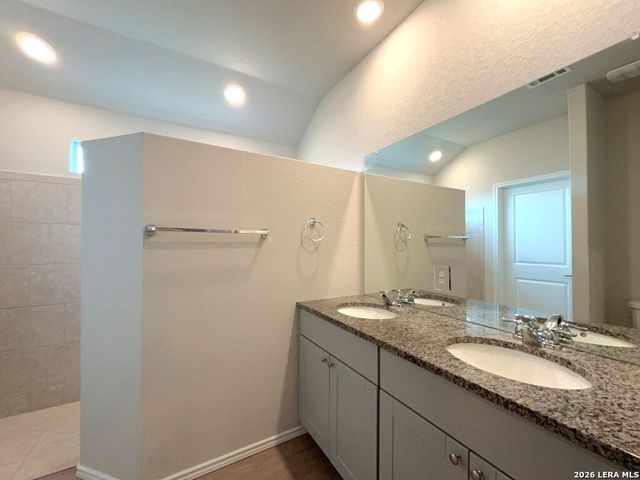 718 Albatross Way, San Antonio, TX 78221