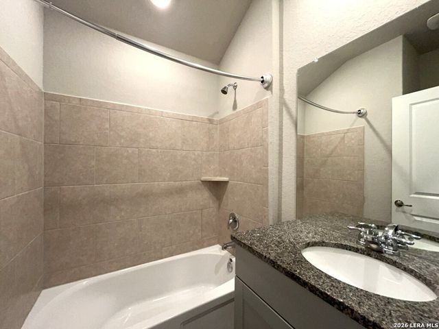 718 Albatross Way, San Antonio, TX 78221