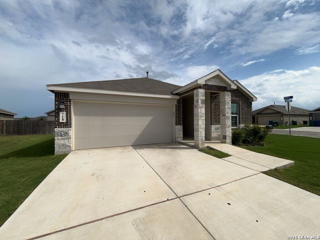 718 Albatross Way, San Antonio, TX 78221