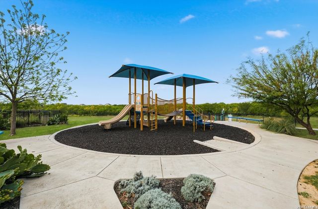 718 Albatross Way, San Antonio, TX 78221