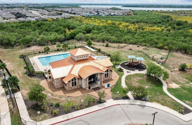 718 Albatross Way, San Antonio, TX 78221