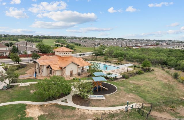 718 Albatross Way, San Antonio, TX 78221