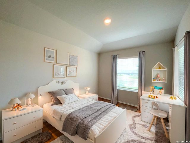 718 Albatross Way, San Antonio, TX 78221