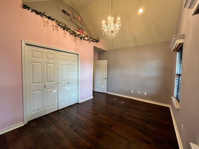 2700 Boyd Street, Ennis, TX 75119