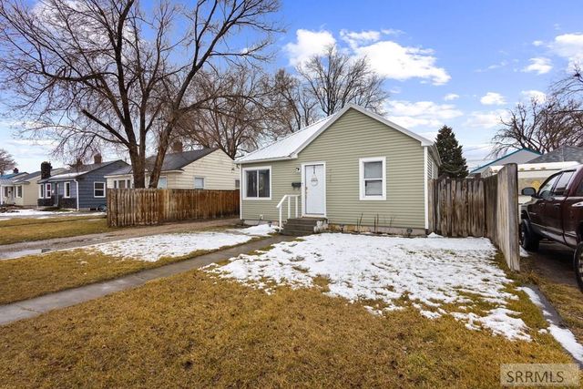 742 12th Street, Idaho Falls, ID 83404