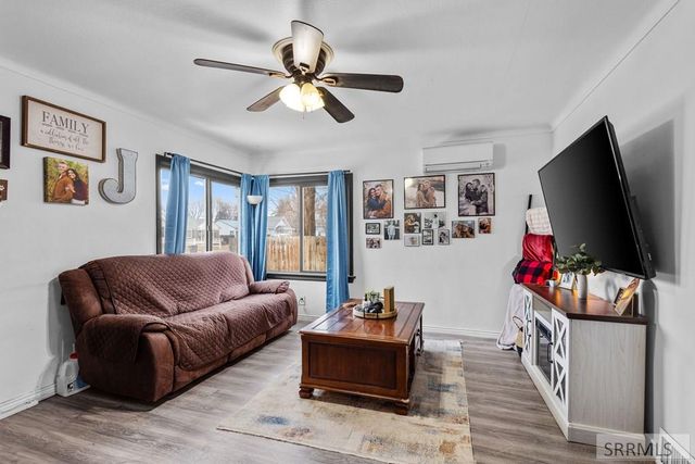 742 12th Street, Idaho Falls, ID 83404