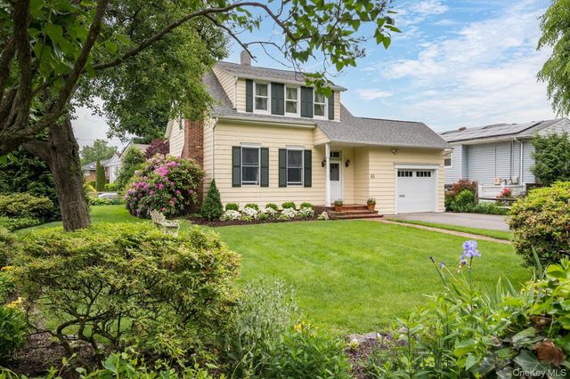 63 Cedar Road, Westbury, NY 11590
