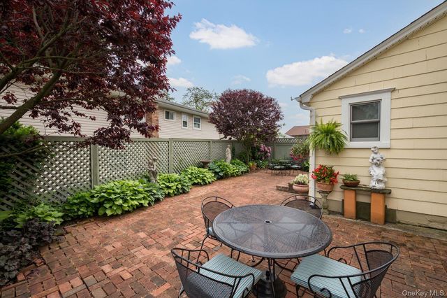 63 Cedar Road, Westbury, NY 11590