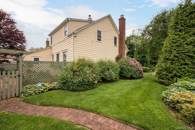 63 Cedar Road, Westbury, NY 11590
