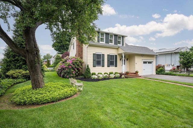 63 Cedar Road, Westbury, NY 11590