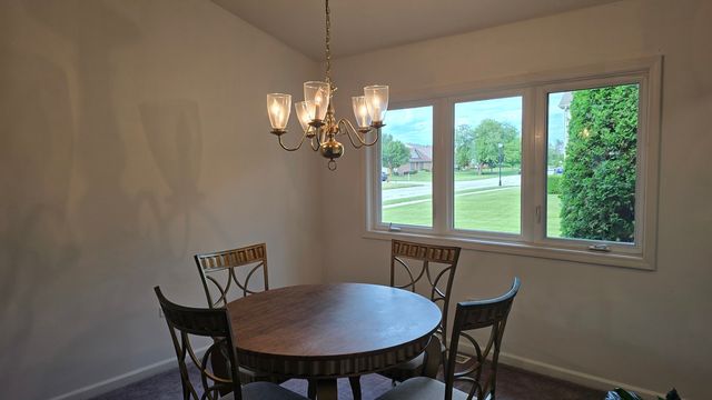 53 Odyssey Drive, Tinley Park, IL 60477