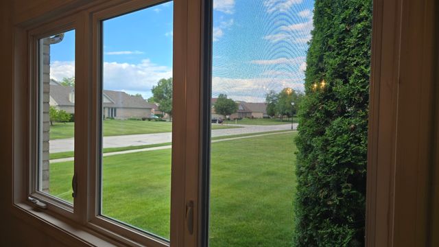 53 Odyssey Drive, Tinley Park, IL 60477