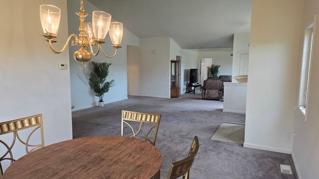 53 Odyssey Drive, Tinley Park, IL 60477