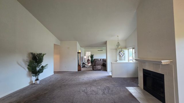 53 Odyssey Drive, Tinley Park, IL 60477