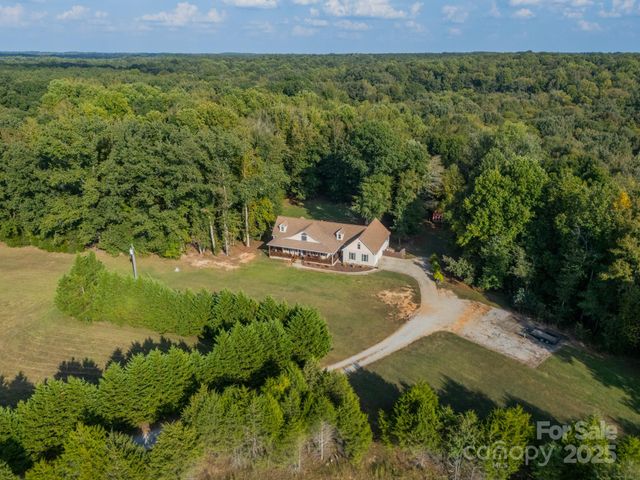 3220 Hayes Lane, Lancaster, SC 29720