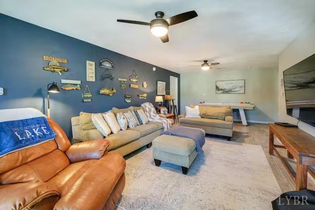 1085 Azalea Drive, Moneta, VA 24121