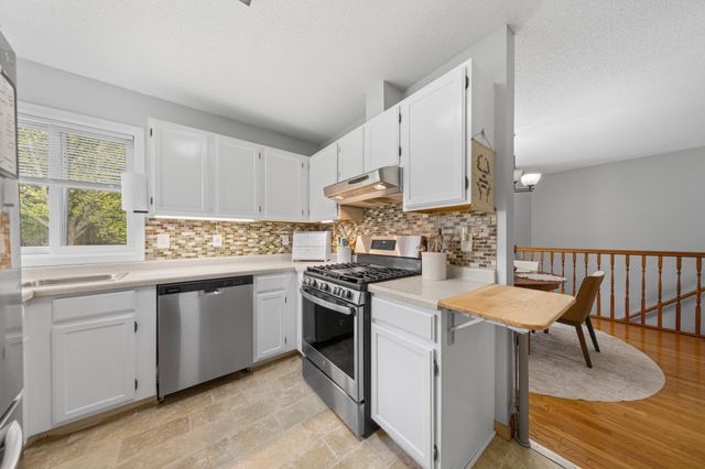 410 Littleford Lane, Faribault, MN 55021
