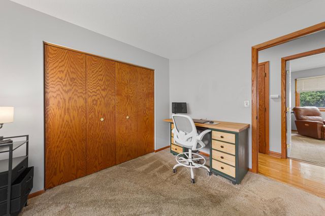 410 Littleford Lane, Faribault, MN 55021