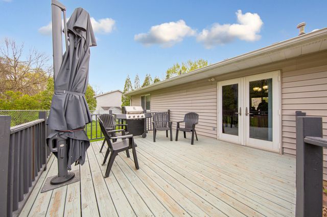 410 Littleford Lane, Faribault, MN 55021