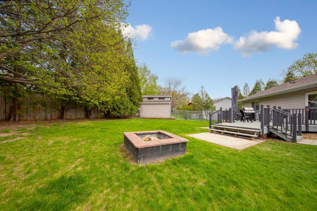 410 Littleford Lane, Faribault, MN 55021