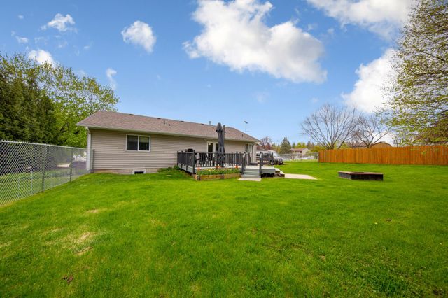 410 Littleford Lane, Faribault, MN 55021