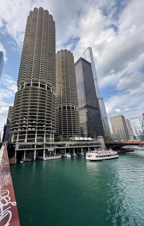 300 N State Street 5011, Chicago, IL 60654