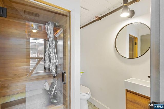 51 Greenwood Avenue 7, Montclair, NJ 07042