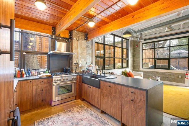 51 Greenwood Avenue 7, Montclair, NJ 07042