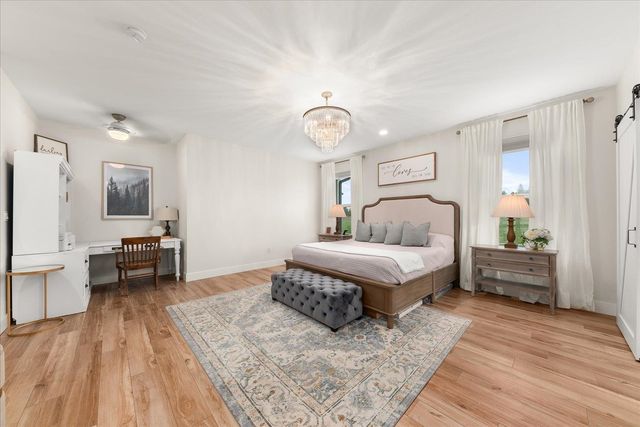 15921 W Four Mound Rd, Nine Mile Falls, WA 99026