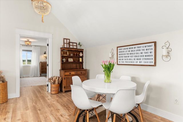 15921 W Four Mound Rd, Nine Mile Falls, WA 99026