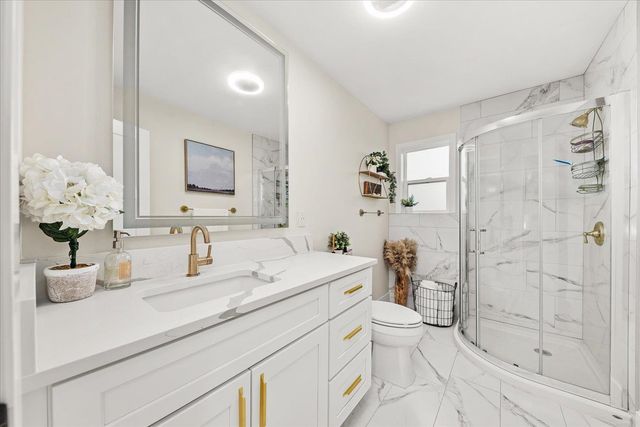 15921 W Four Mound Rd, Nine Mile Falls, WA 99026