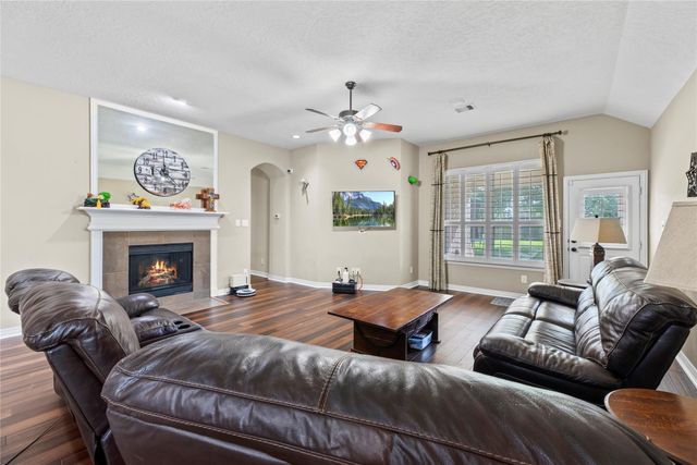 21735 E Carolina Green Drive, Cypress, TX 77433
