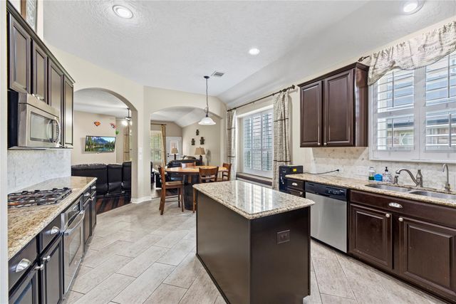 21735 E Carolina Green Drive, Cypress, TX 77433