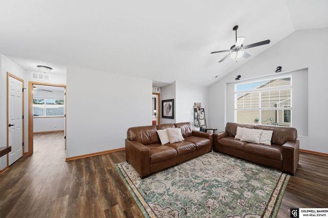 3229 N 89 Street, Lincoln, NE 68507