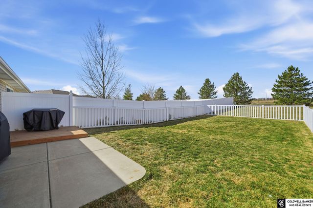 3229 N 89 Street, Lincoln, NE 68507