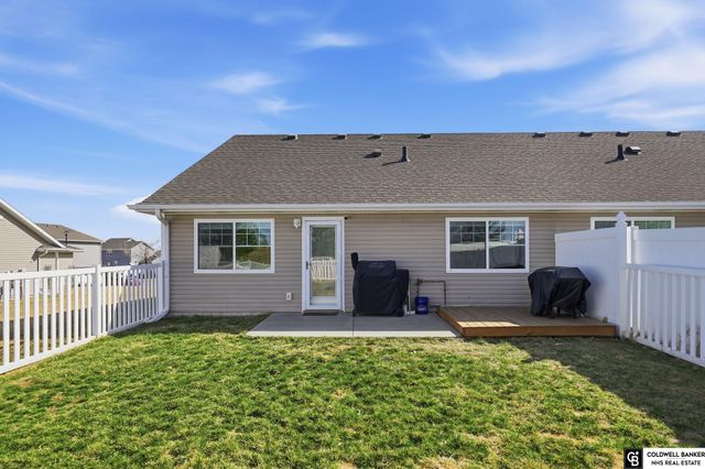 3229 N 89 Street, Lincoln, NE 68507