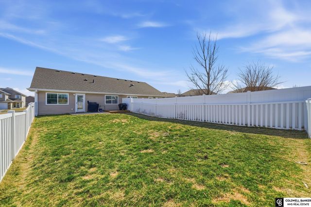 3229 N 89 Street, Lincoln, NE 68507