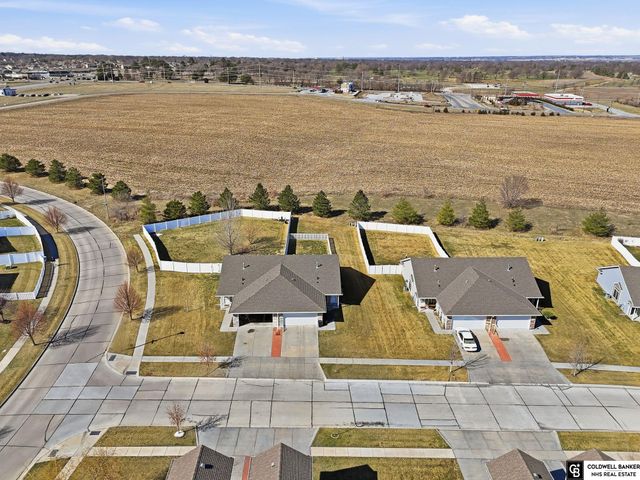 3229 N 89 Street, Lincoln, NE 68507