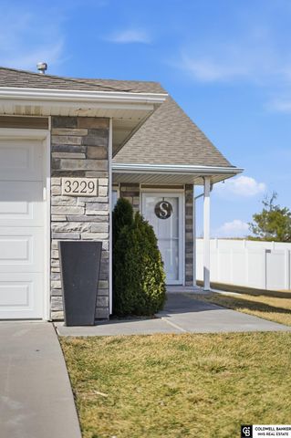 3229 N 89 Street, Lincoln, NE 68507
