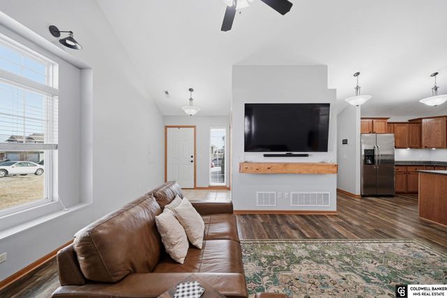 3229 N 89 Street, Lincoln, NE 68507