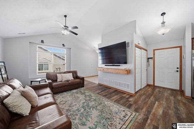 3229 N 89 Street, Lincoln, NE 68507