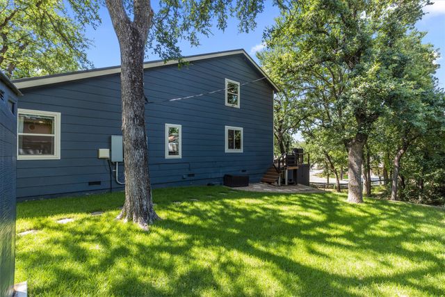 330 Rockland Drive, Highland Village, TX 75077