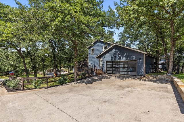 330 Rockland Drive, Highland Village, TX 75077