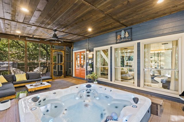 330 Rockland Drive, Highland Village, TX 75077