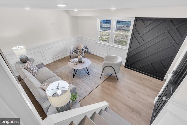 1605 N BOWLING GREEN DR, Cherry Hill, NJ 08003