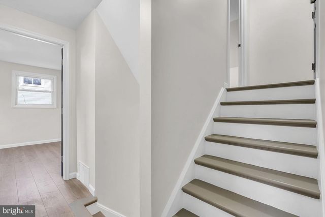 1605 N BOWLING GREEN DR, Cherry Hill, NJ 08003