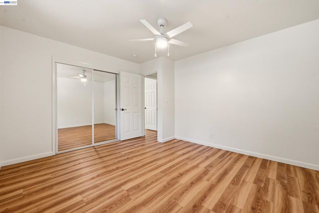 10160 Crow Canyon Rd, Castro Valley, CA 94552