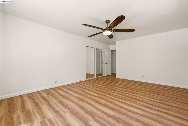 10160 Crow Canyon Rd, Castro Valley, CA 94552